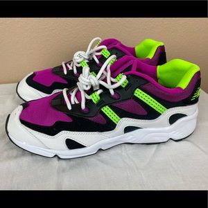 mens purple new balance shoes